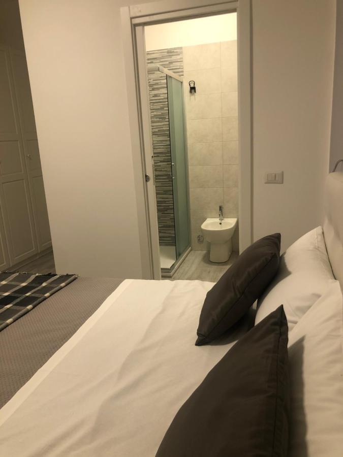 Nannare' Rooms เรจโจเอมิเลีย ภายนอก รูปภาพ