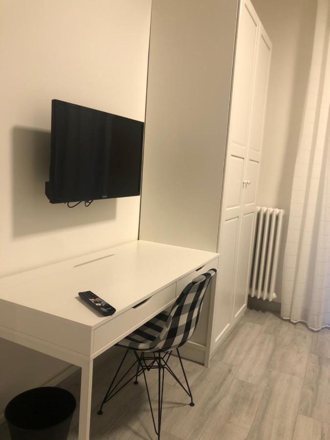 Nannare' Rooms เรจโจเอมิเลีย ภายนอก รูปภาพ